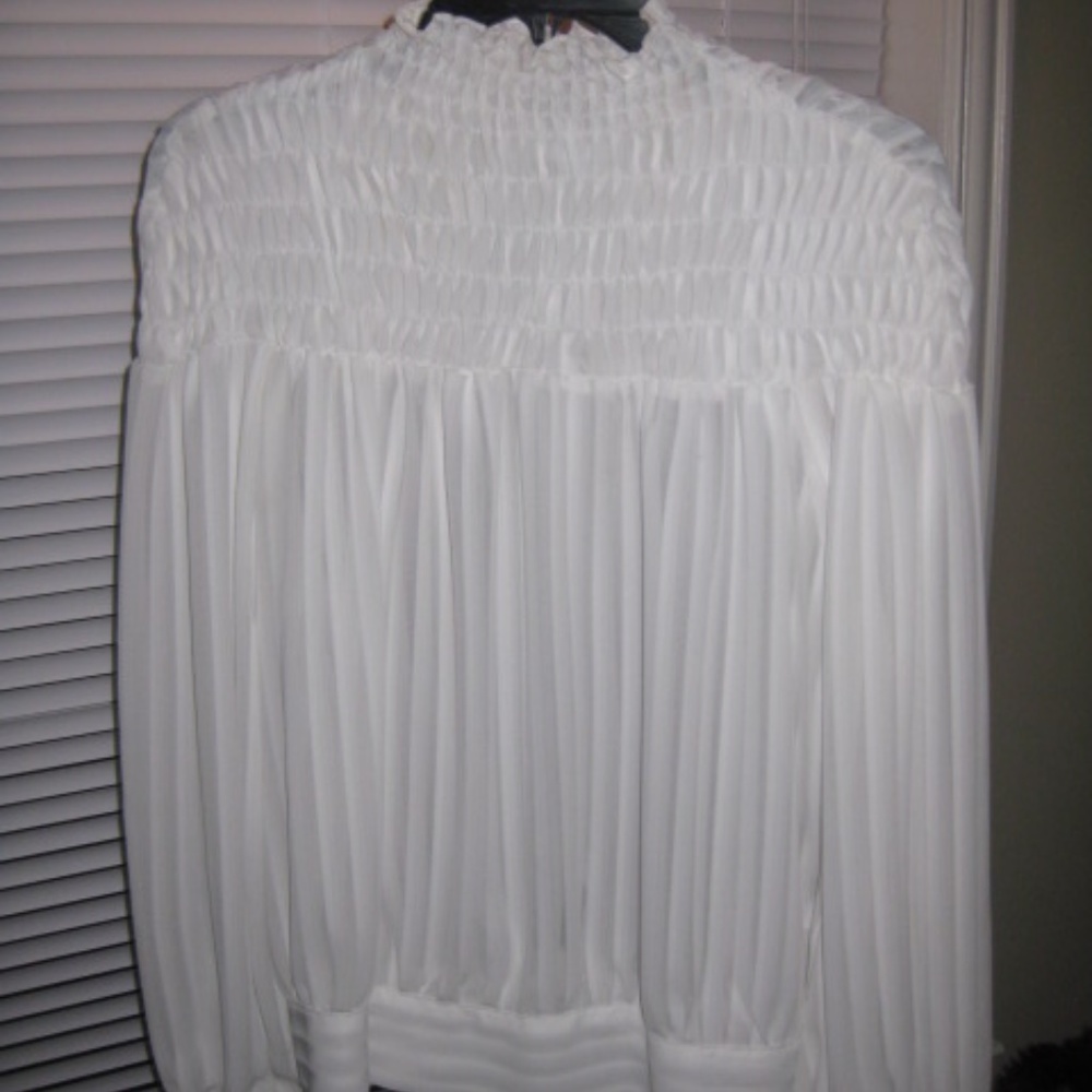 Off white Chiffon Blouse